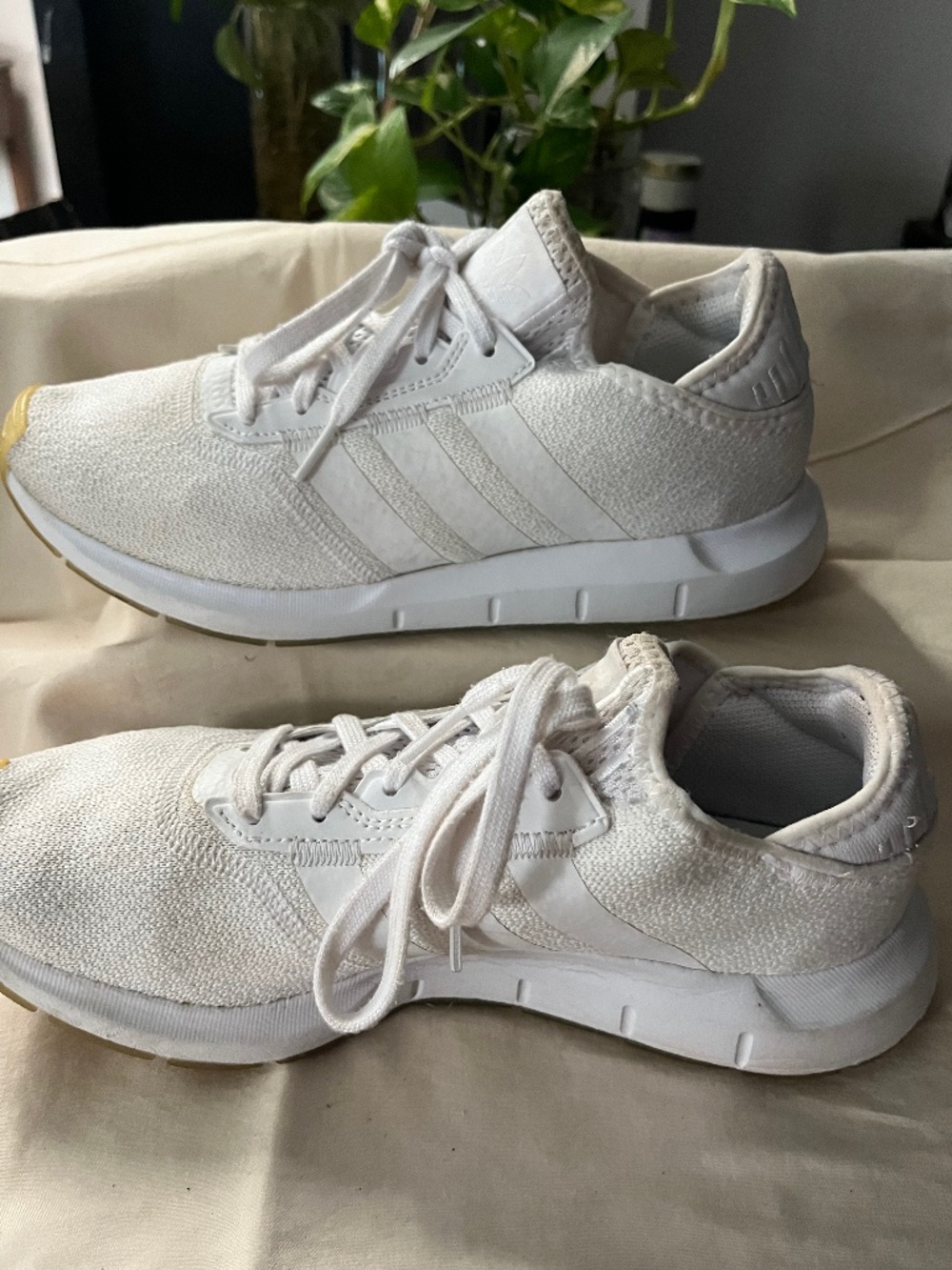 Adidas Sock-like shoe women's off white